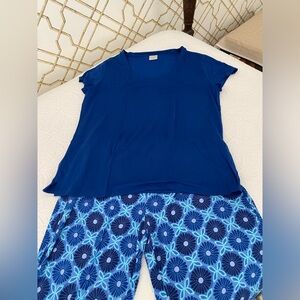 Cool Nights Soma Pajamas. Very pretty print.